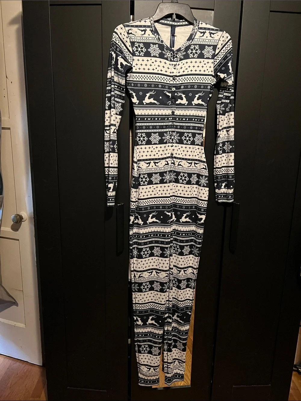 SKIMS Logo Plush Pointelle Henley Onesie in Navy Deer Fair Isle sz S - Picture 1 of 3
